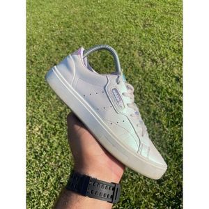 Adidas Womens Size 7.5 Shoes Sleek Sneakers Casual Shoes FY1265 White Silver